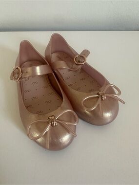 Mini Melissa Metallic Rose Gold Mary Jane Ballet Flats with Bow 8C